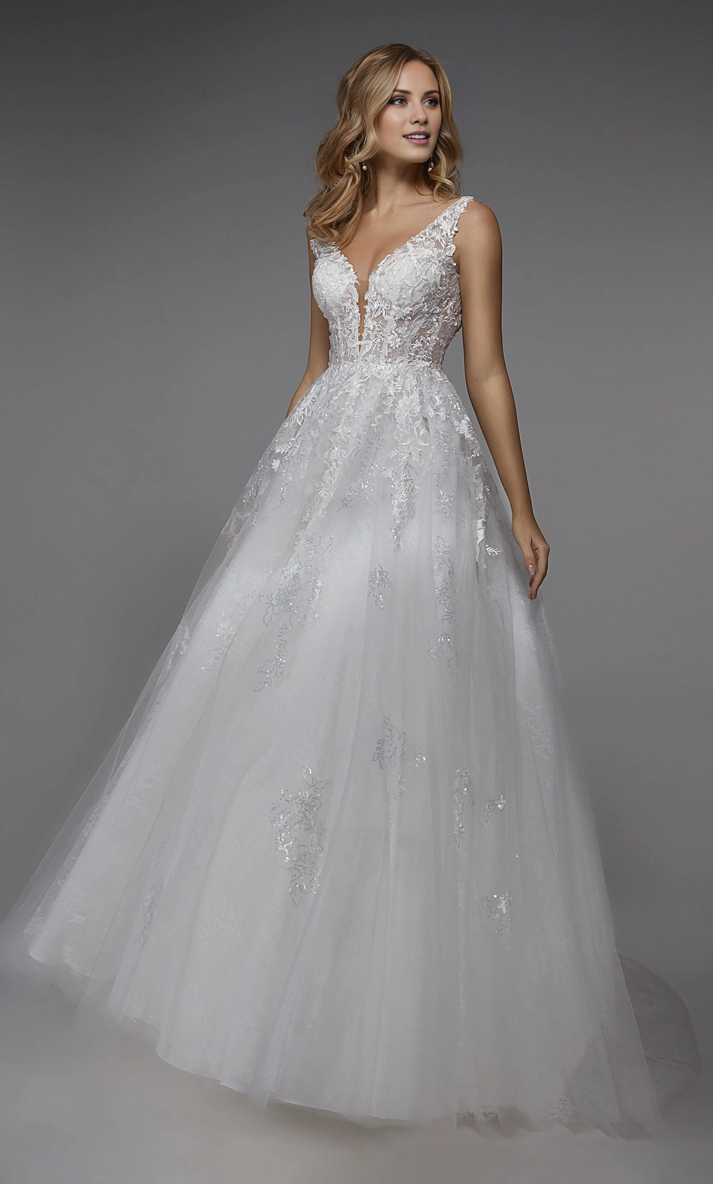 Chiffon lace deep V-neck backless floral lace and floor length wedding dresses