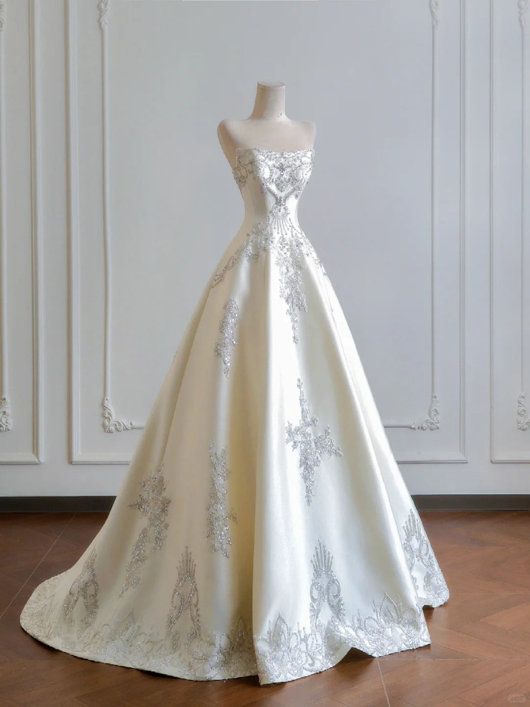 Girlhomeshops--White exquisite beaded long satin prom wedding dress gh5482