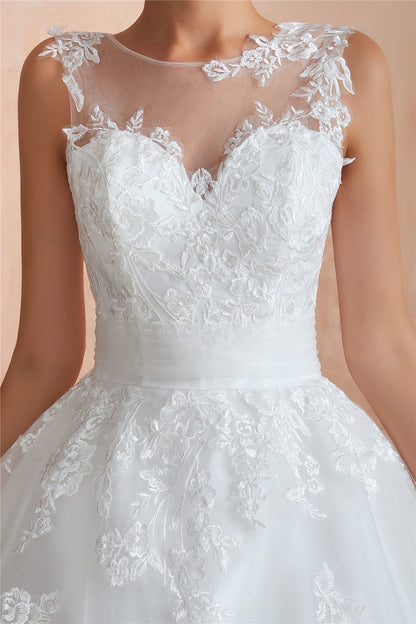 Princess Long Ball Gown A-line White Wedding Dress with Lace