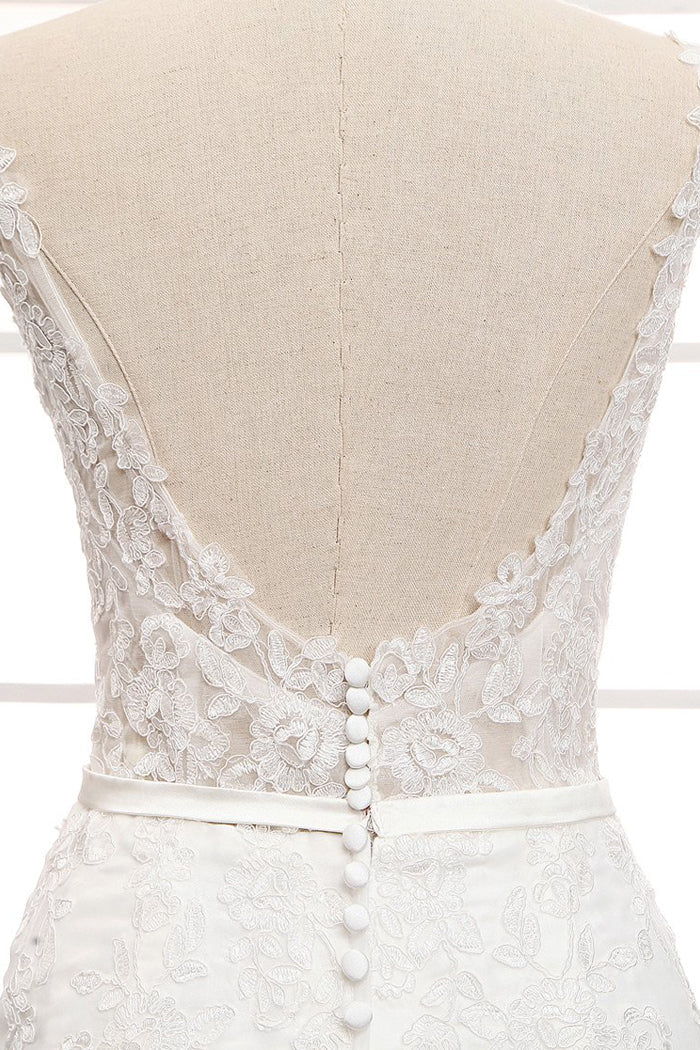 Tulle & Organza Bateau Mermaid Wedding Dresses with Lace Appliques & Belt
