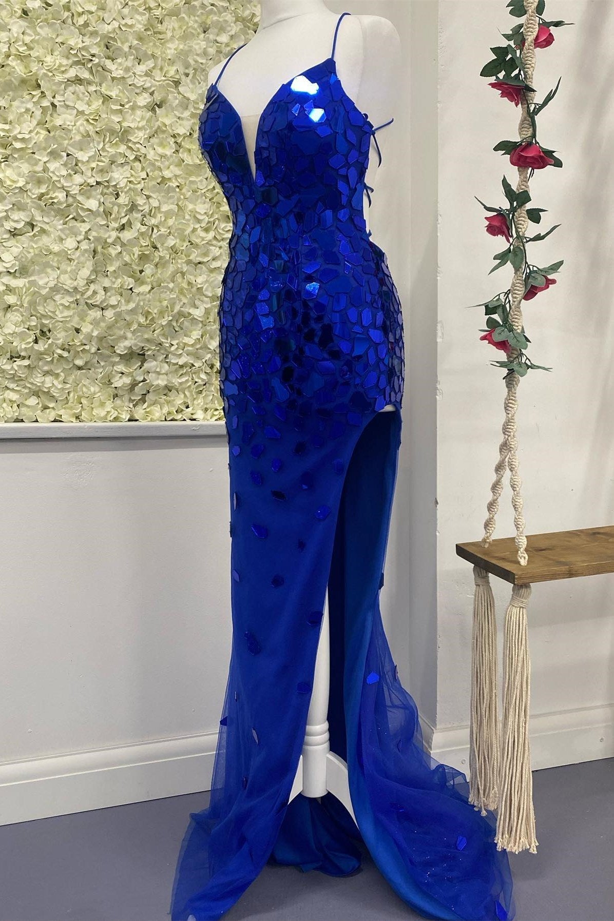 Cut Glass Mirror V-Neck Lace-Up Long Formal Dress with Slit