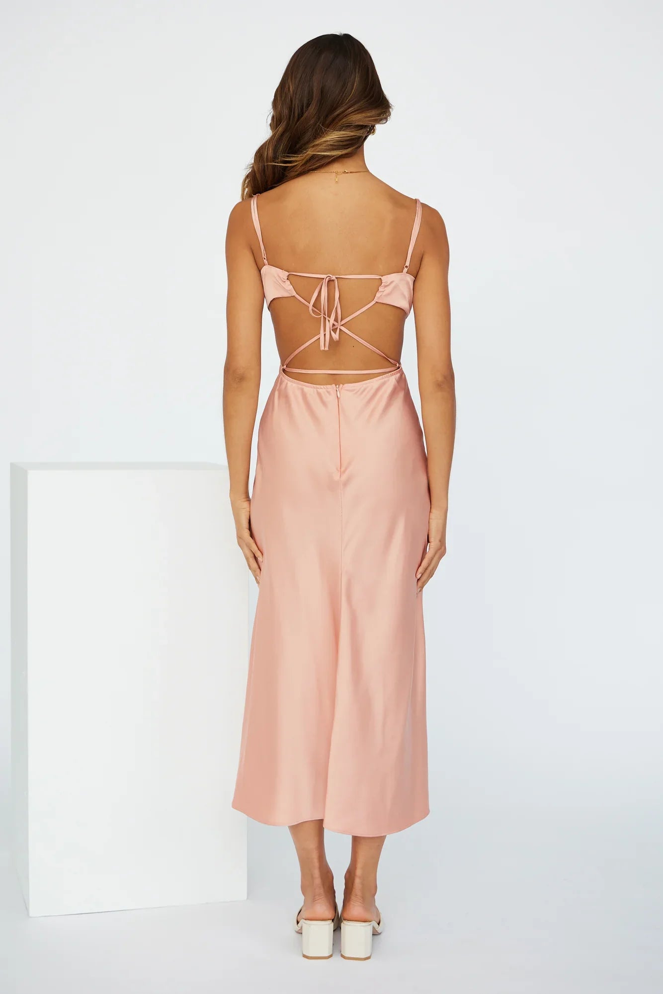 Jimiss heart-shaped neckline thin shoulder strap backless long Prom dress