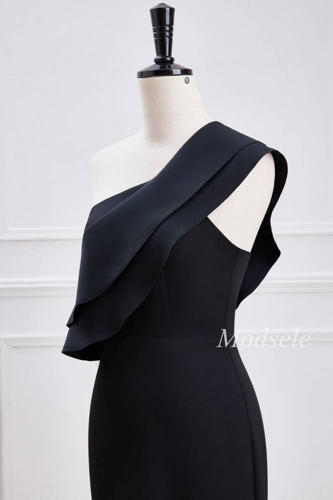 Black Chiffon One-Shoulder Mermaid Maxi Dress