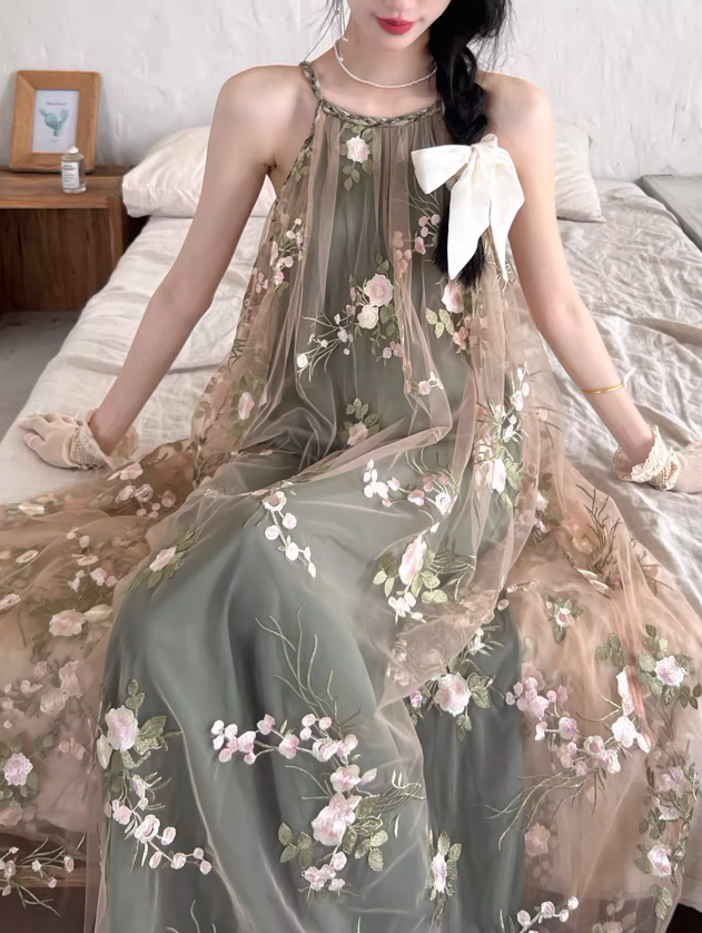 Simple Floral Embroidery Slimming Mesh Dress HZ1024