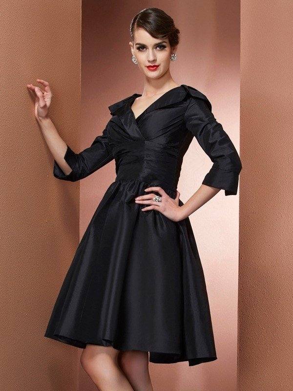 A-Line/Princess V-neck 3/4 Sleeves Short Taffeta Mother of the Bride Dresses - RongMoon