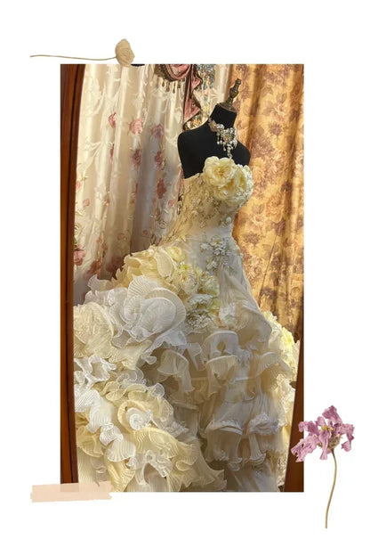 Vintage Applique Ruffles Strapless Sweet 16 Quinceanera A-Line Evening Dress Ball Gown HZ1024