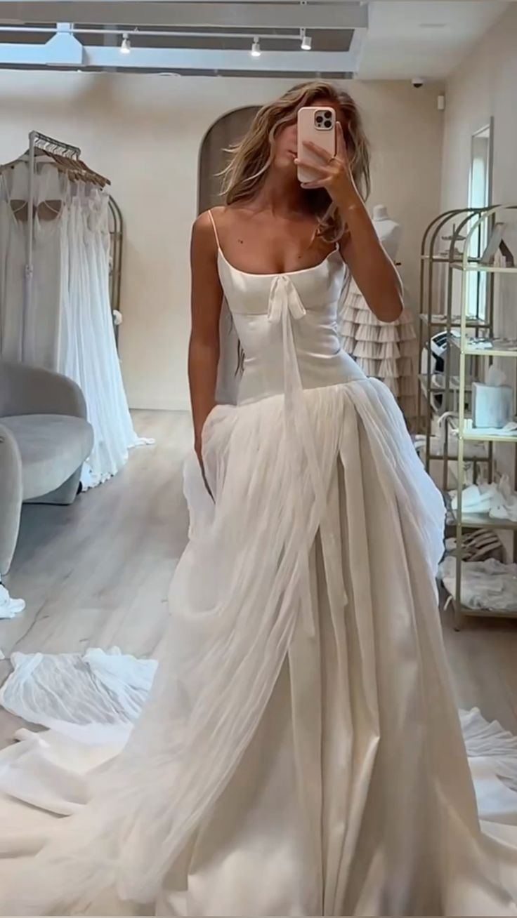 girlhomeshops-White Long Tulle Satin Short-Sleeved Ball Gown/Wedding Dress/Bridal Gown gh6273