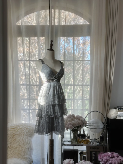 Retro Silvery V-neck Gorgeous Sparkling Chiffon Tiered Evening Dress Prom Dress HZ1024