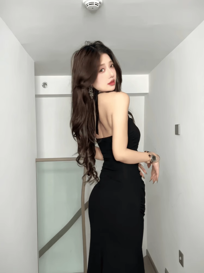 Elegant Black Halter-neck Rose Metal Button Prom Dress Sheath Evening Gown Party Dress Trailing Long Formal Dress HZ1024