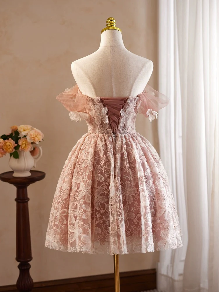 Retro Pink Applique Off-the-shoulder Design A-line Tulle Party Dress Homecoming Dress HZ1024