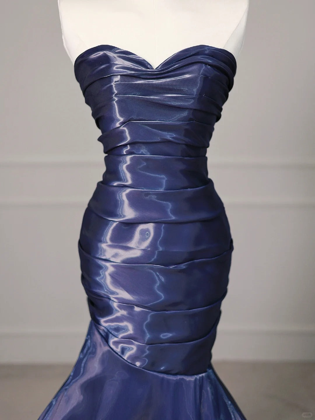 Elegant Navy Blue Mermaid Strapless Pleated Satin Long Prom Dress Evening Dress cc5282
