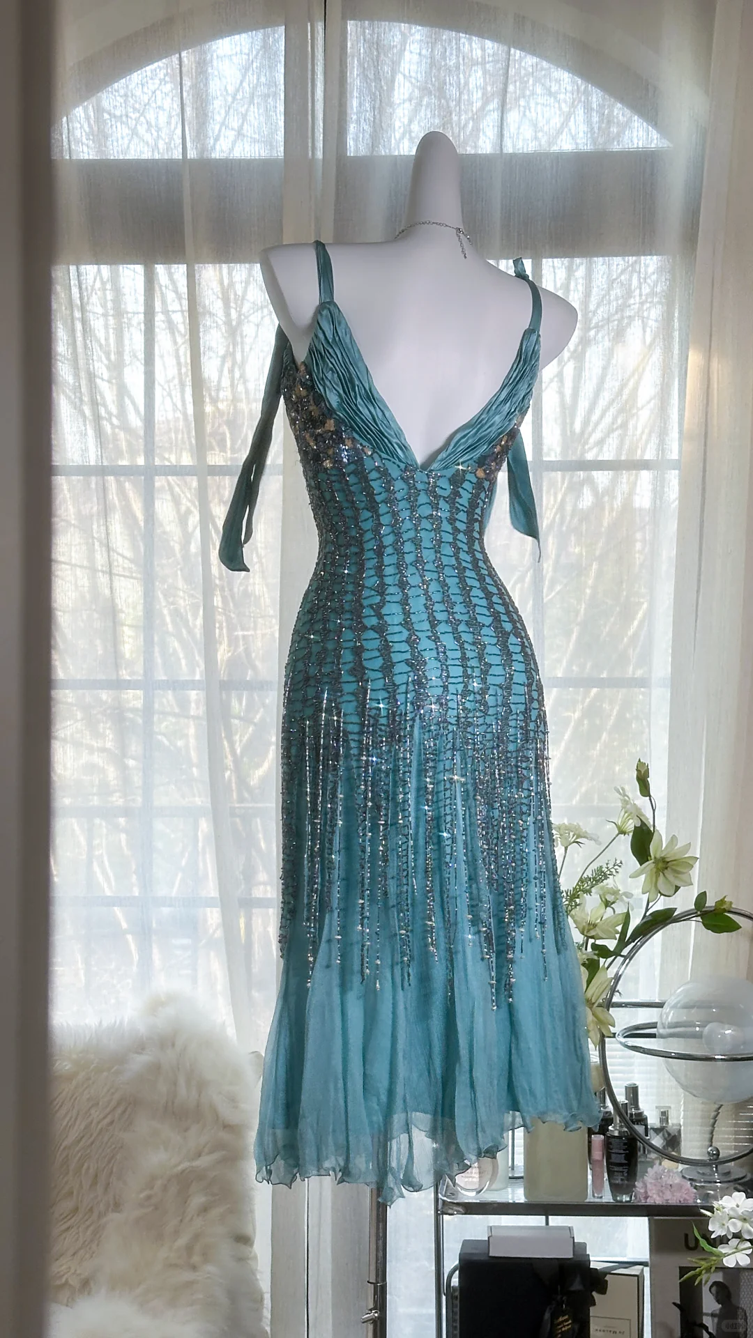 Elegant Blue Sparkling Beaded Spaghetti Strap V-neck Romantic Chiffon Evening Dress Prom Dresses HZ1024