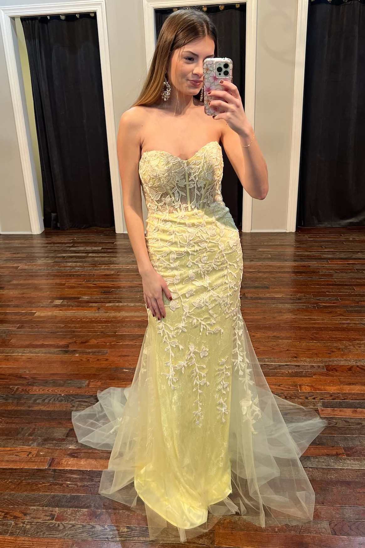 Hot Pink Appliques Sweetheart Lace-Up Trumpet Long Prom Dress