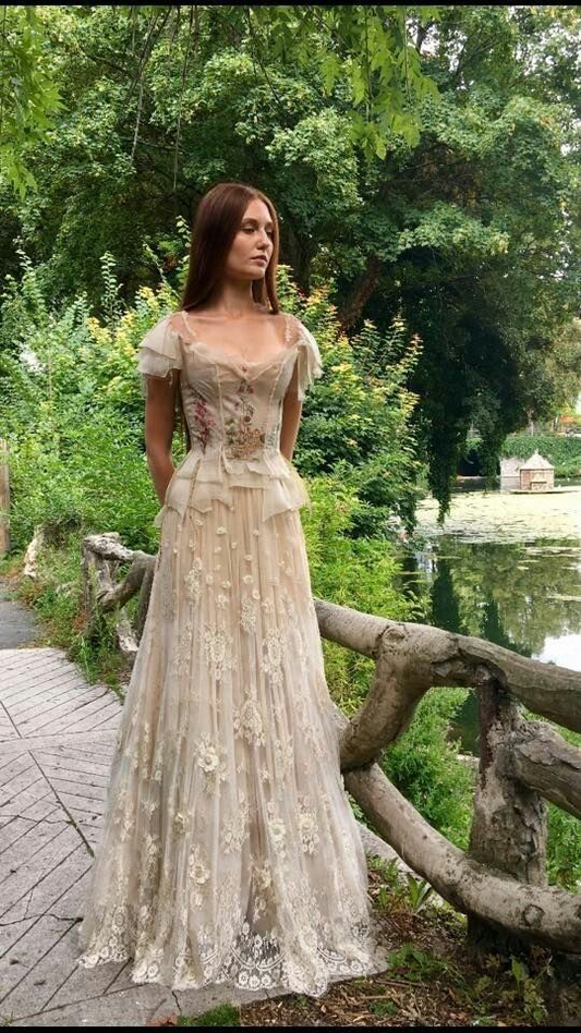 Vintage Lace Applique Evening Dress,Formal Long A Line Party Dress cc2820