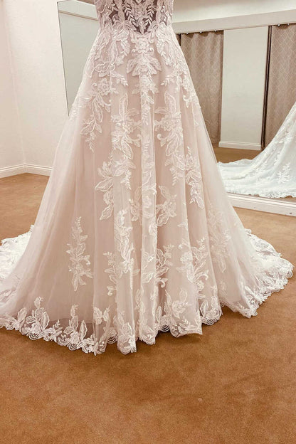White Lace Sweetheart Straps A-Line Long Bridal Gown