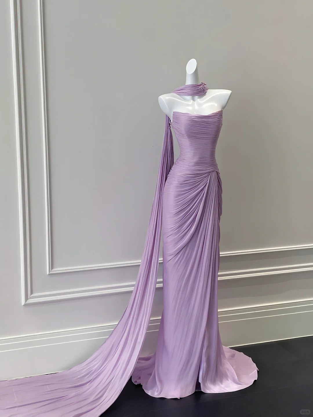 Elegant Purple Fitted Strapless Pleated Satin Long Prom Dress Evening Dress cc5284