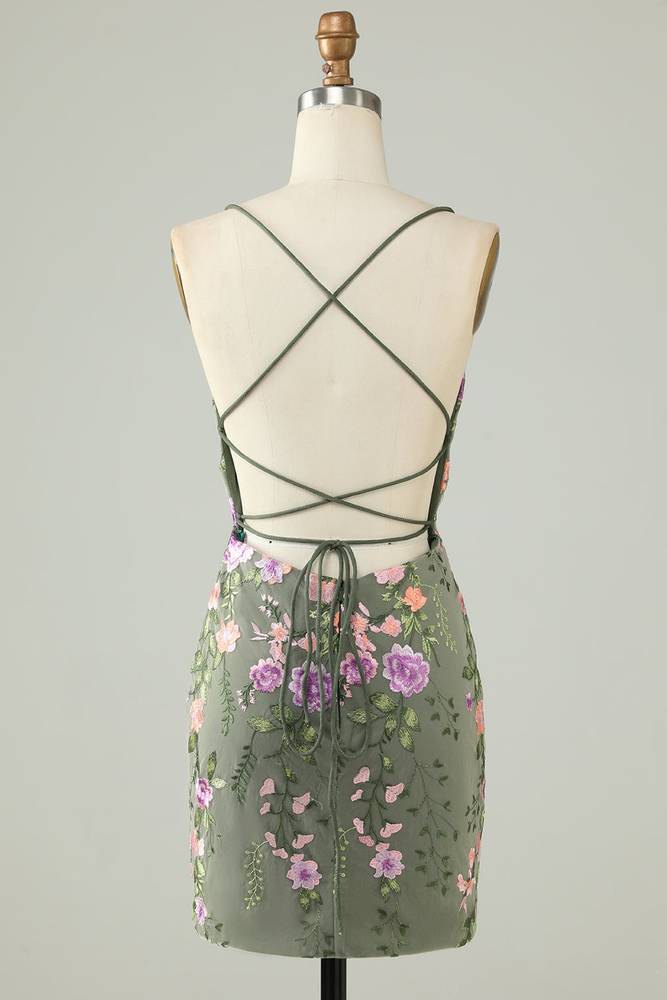Spaghetti Straps Bodycon Homecoming Dress with Floral Print