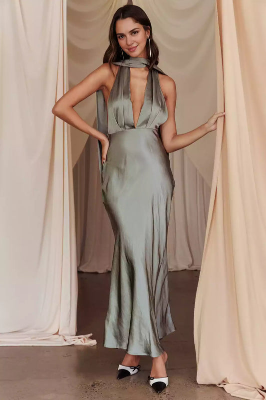 Absolutely stunning backless silhouette, deep V-neck, low back straps, adjustable side zipper Prom Dresses