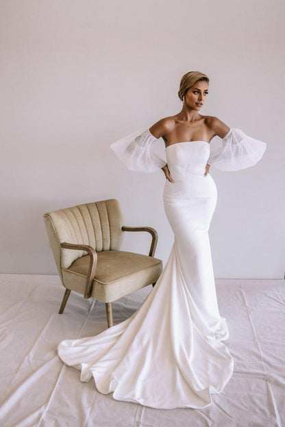 Modern Crepe Fitted Wedding Dress with Tulle Puff Sleeves