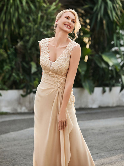 V-neck Lace Top Ruched Sheath Dress Champagne
