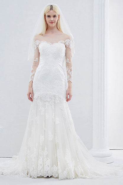 Trumpet/Mermaid Long Sleeves Lace Applique Wedding Dresses
