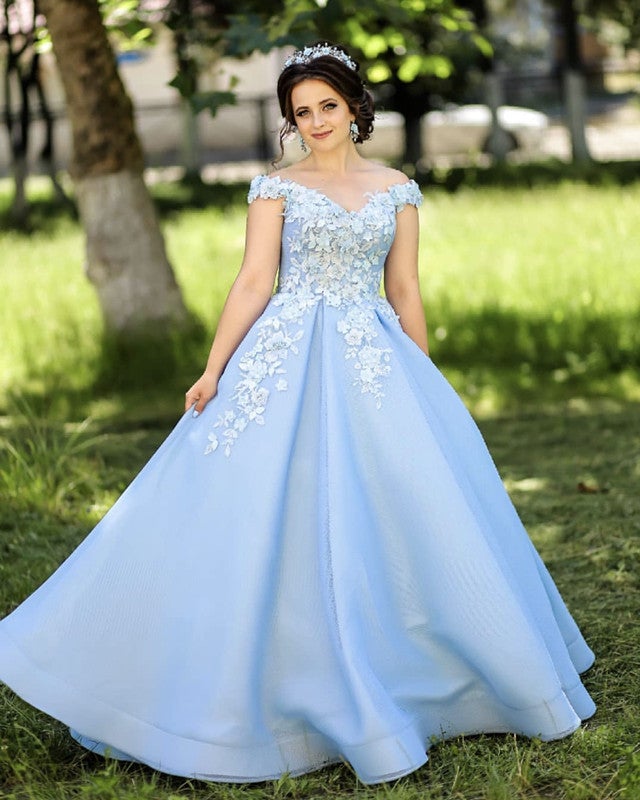 Ball Gown Tulle Off Shoulder Appliques Dresses