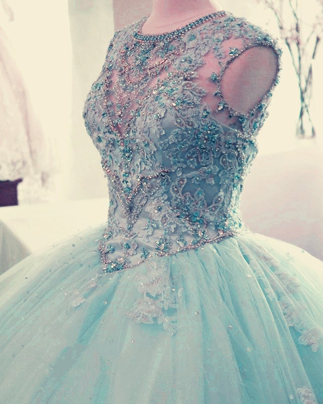 Beaded Lace Scoop Neck Tulle Quinceanera Dress Ball Gown
