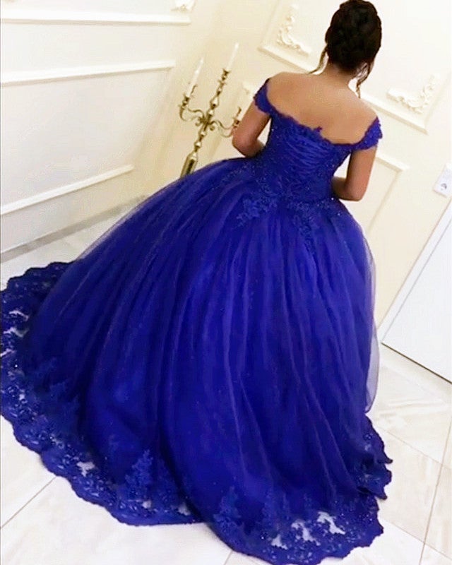 Beaded Lace V-neck Off Shoulder Tulle Ball Gowns Quinceanera Dresses