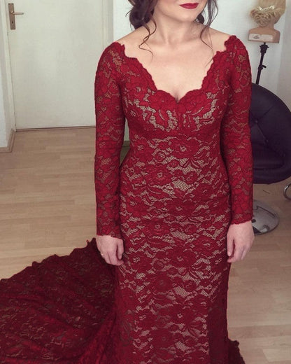 Black Long Sleeve Prom Dress Mermaid Lace V-neck
