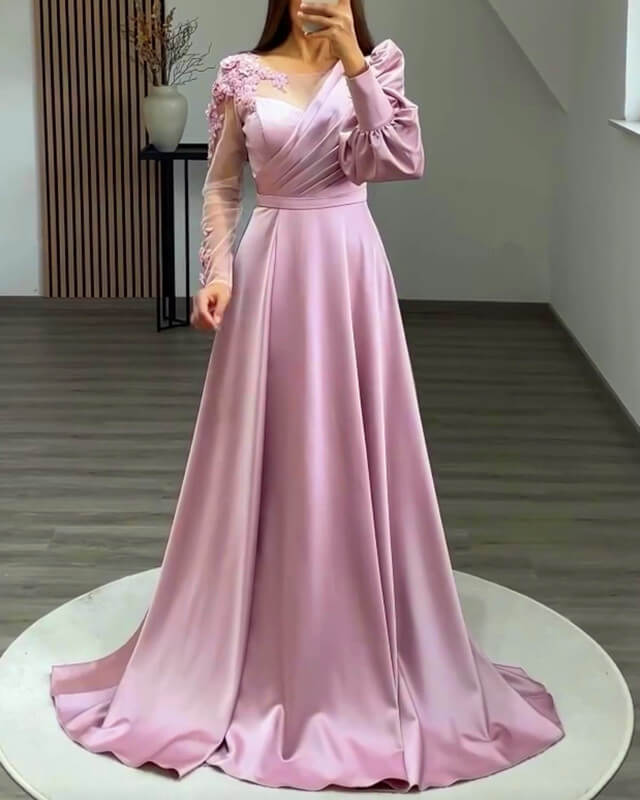 A-line Lace Appliques Long Sleeve Satin Dress