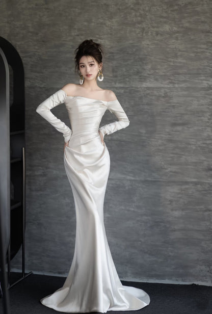 Unique Mermaid Off The Shoulder Long Sleeves Wedding Dresses Ivory Brides Dress S3826