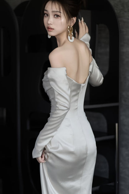 Unique Mermaid Off The Shoulder Long Sleeves Wedding Dresses Ivory Brides Dress S3826