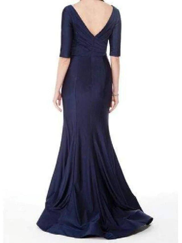 Mermaid / Trumpet Mother of the Bride Dress Elegant V Neck Court Train Satin Half Sleeve with Pleats - RongMoon
