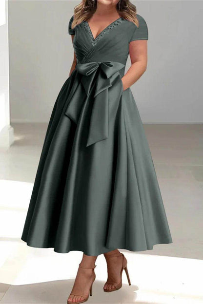 A Line V Neck Mother of the Bride Dresses with Pockets CM0350