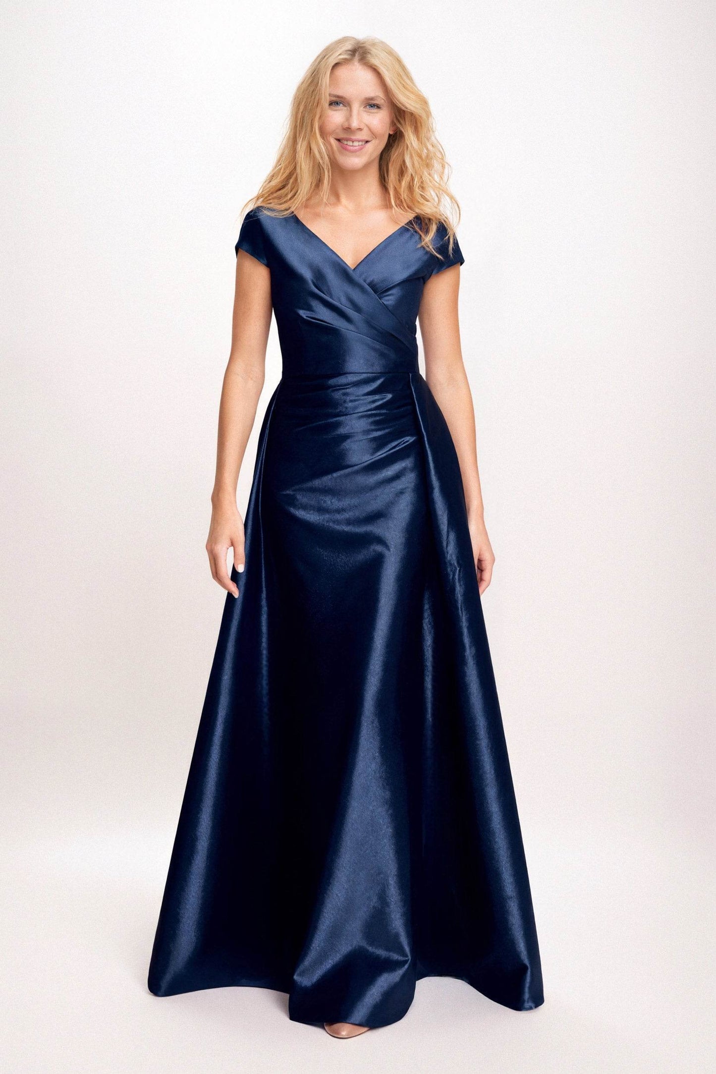 Trumpet-Mermaid Maxi Satin Mother of the Bride Dresses CM0382