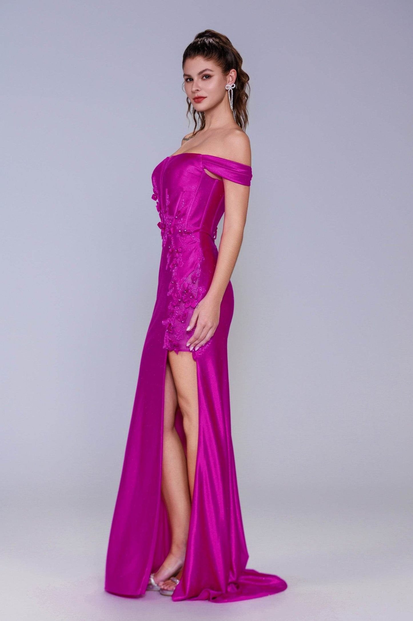 Sheath-Column Sweep-Brush Train Stretch Satin Prom Dress CS1050