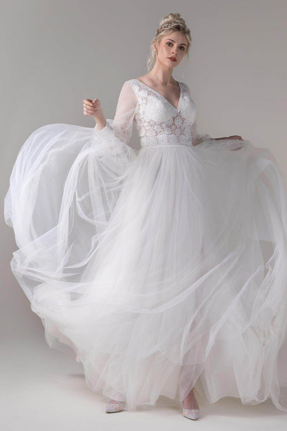 A-Line Court Train Lace Tulle Wedding Dress CW2781