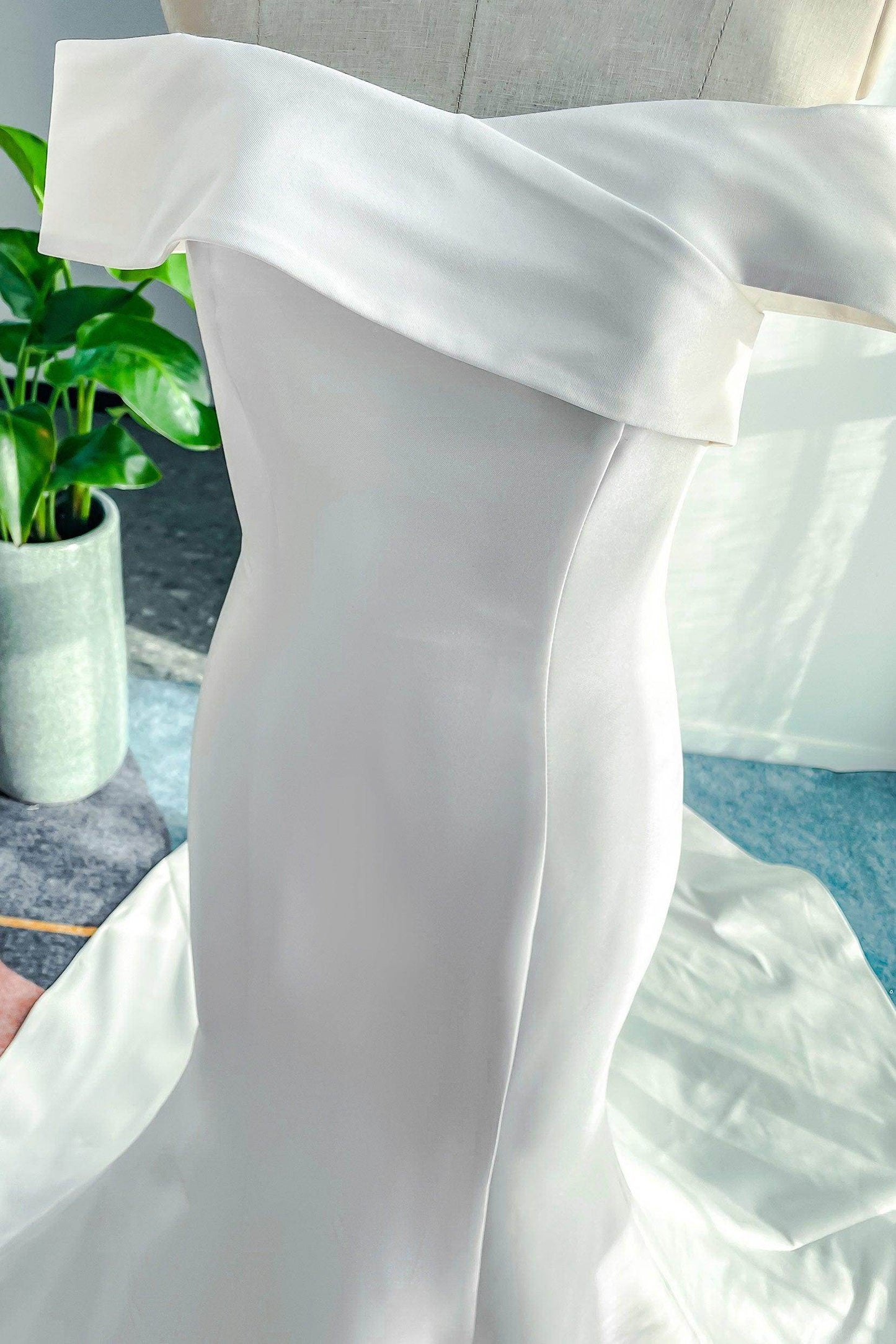 Trumpet-Mermaid Court Train Mikado Wedding Dress CW3125