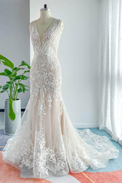 Trumpet-Mermaid Court Train Lace Tulle Wedding Dress CW3144