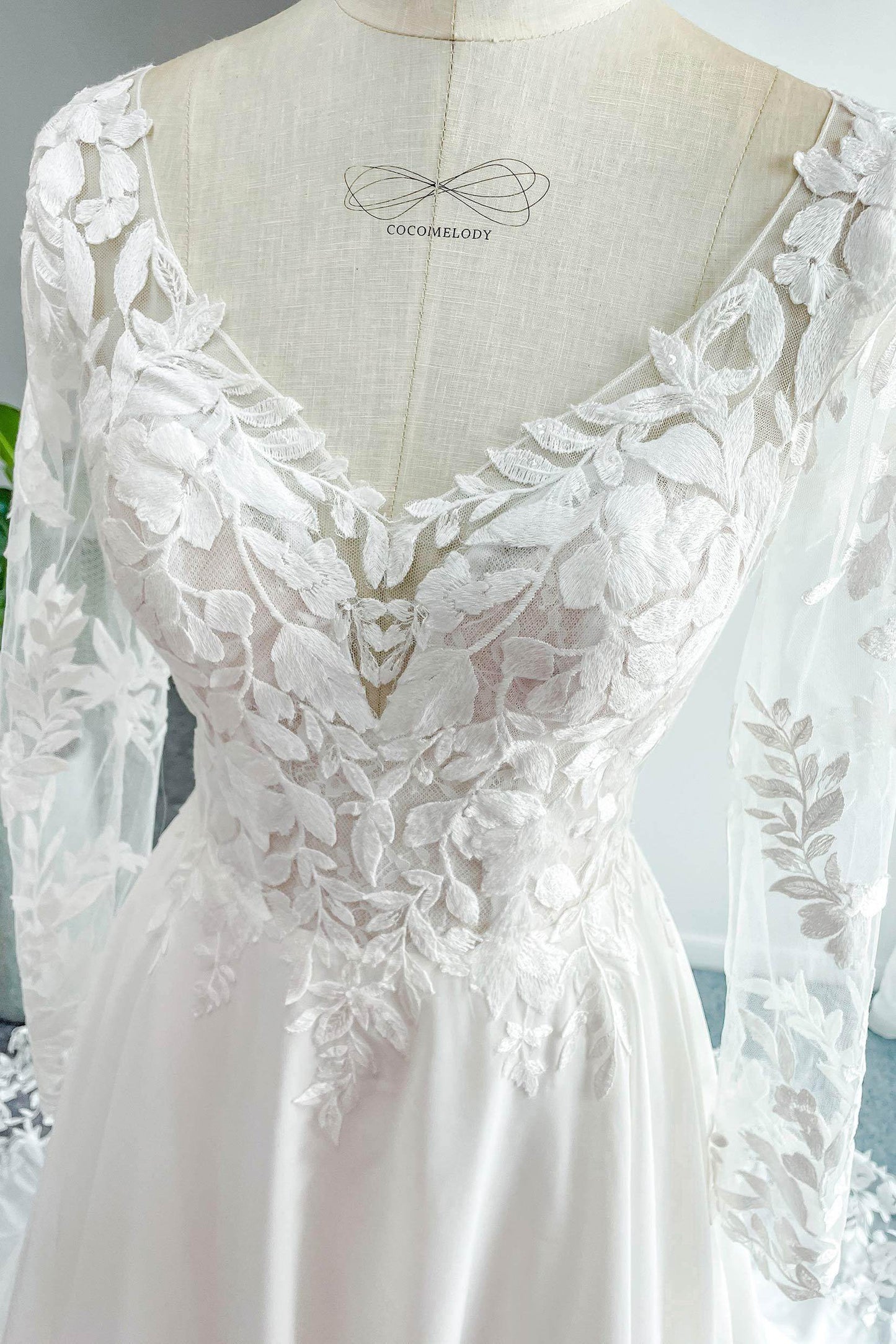 A-Line Court Train Lace Chiffon Wedding Dress CW3163