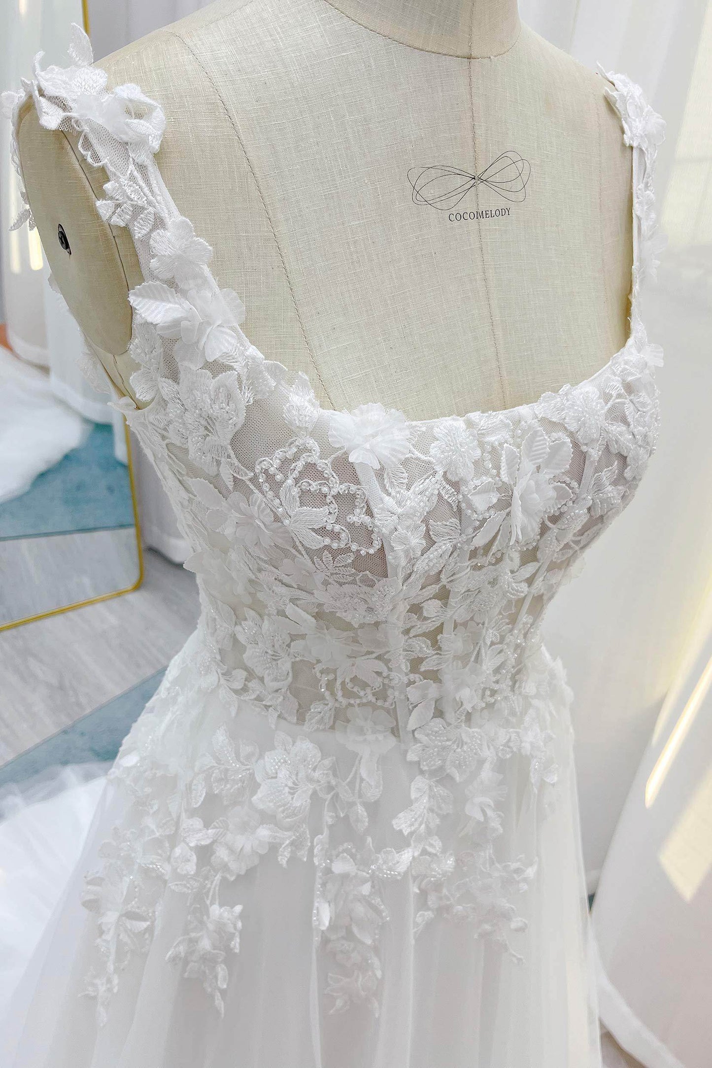 A-Line Court Train Lace Tulle Wedding Dress CW3227