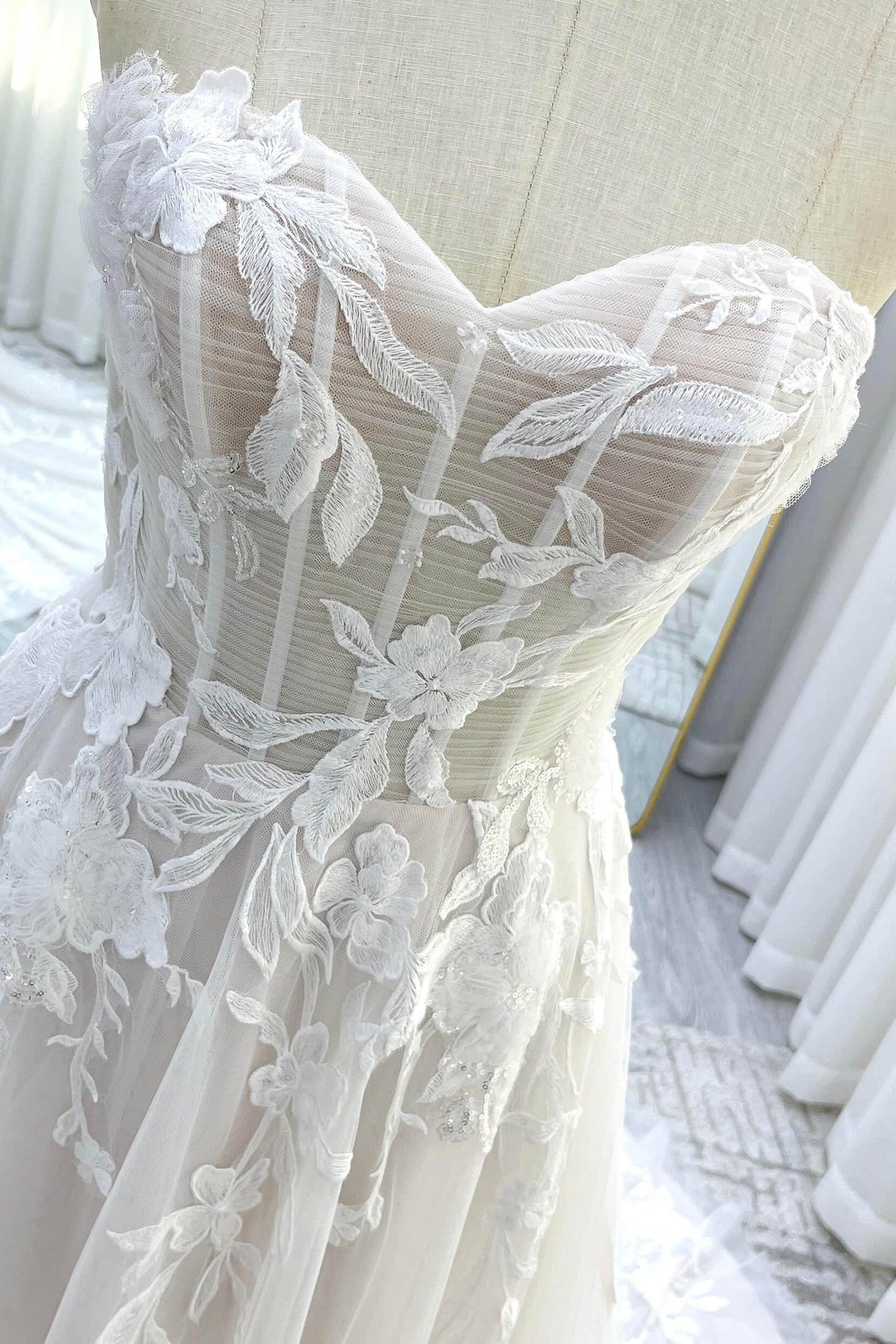 A-Line Court Train Lace Tulle Wedding Dress CW3539