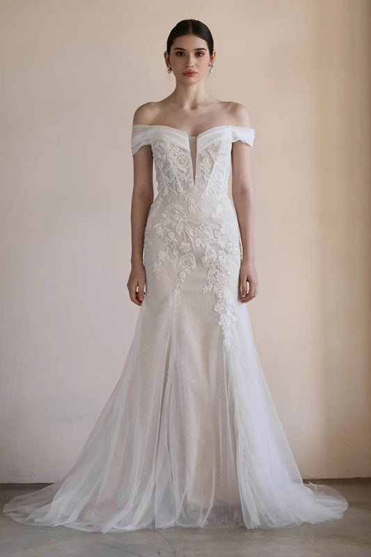 Trumpet-Mermaid Sweep-Brush Train Lace Tulle Wedding Dress CW3545