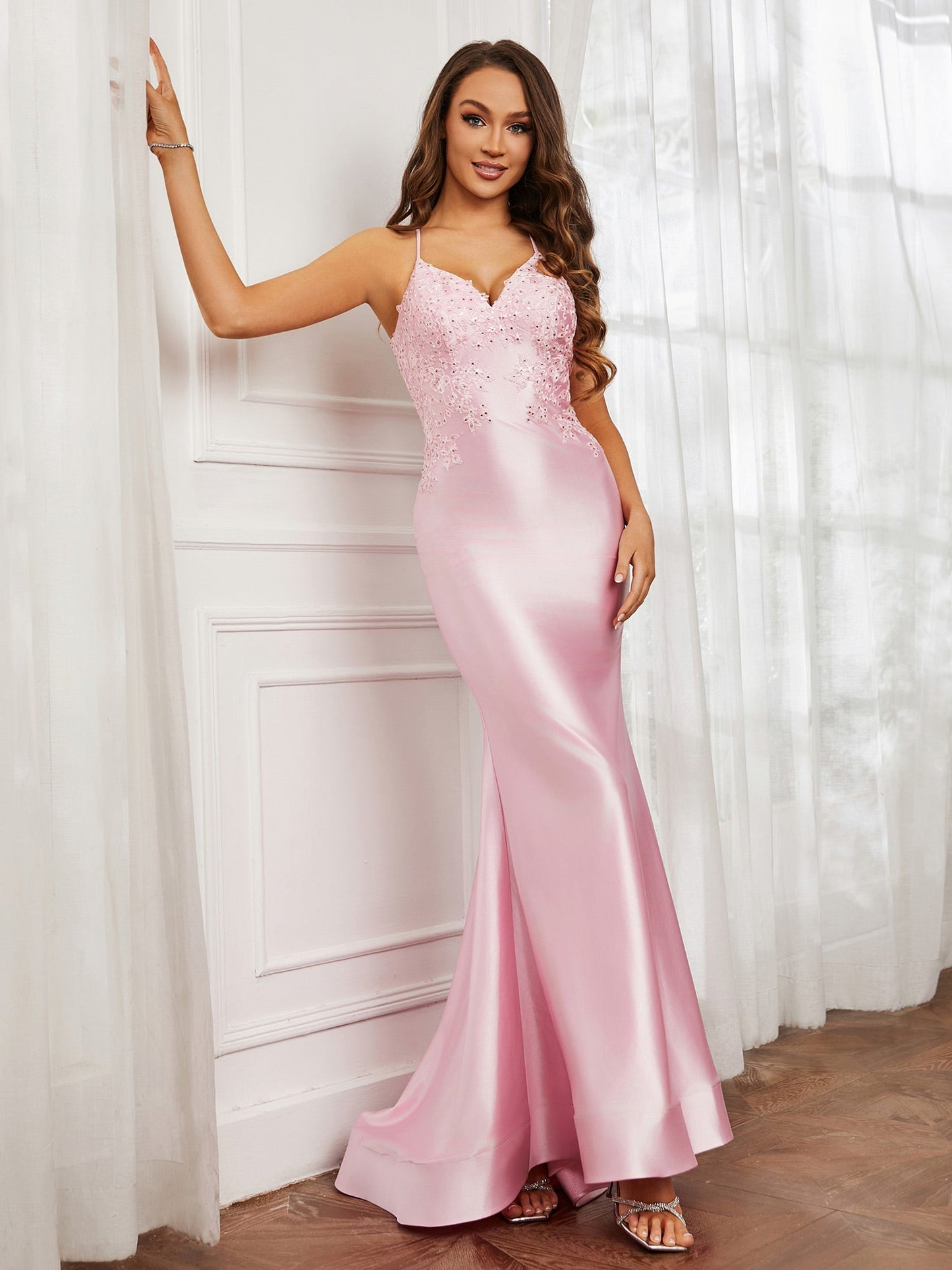 V-neck Appliqued Spaghetti Straps Mermaid Dress Blushing Pink