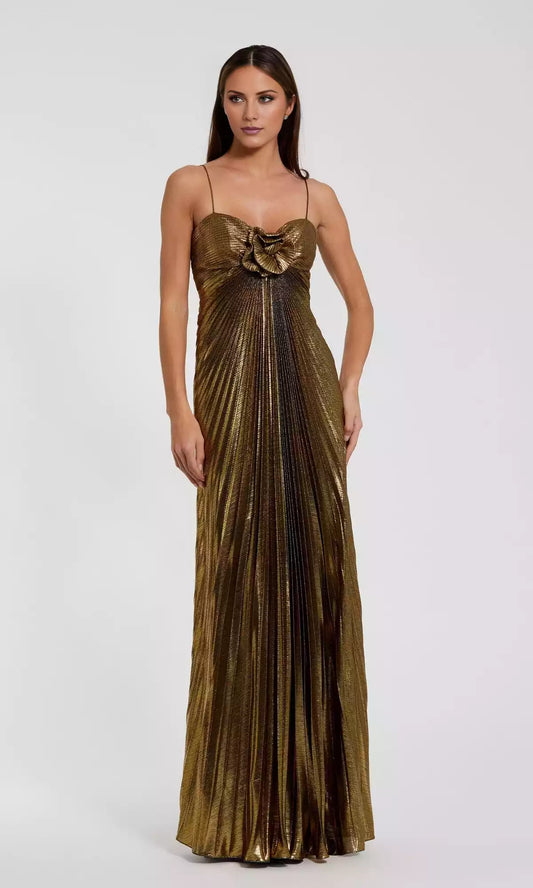 Charming pleated long heart-shaped neckline, high waist, slender figure, smooth and elegant folds, showcasing an elegant temperament Prom Dresses