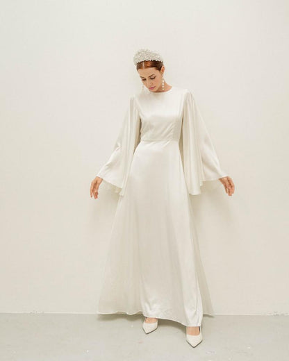 Cream White Floor Length Dress / Angle Long Sleeves Satin Wedding Gown
