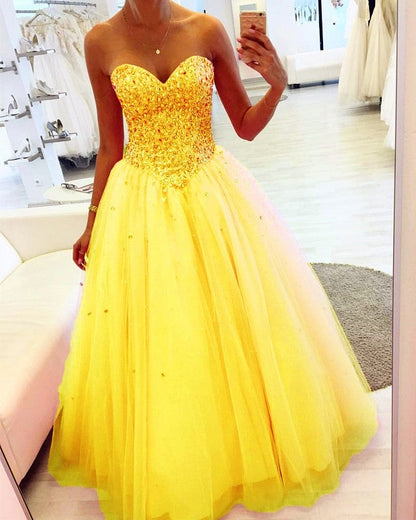 Crystal Beaded Quinceanera Dresses Sweetheart Tulle Ball Gown