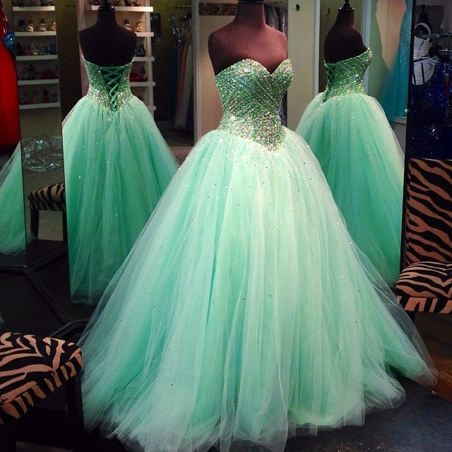 Crystal Beaded Sweetheart Tulle Ball Gowns Prom Quinceanera Dresses