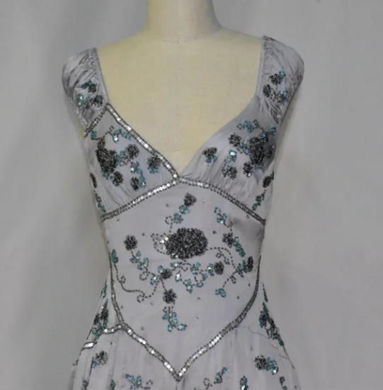 Pretty A Line V Neck Gray Chiffon Formal 8th Grade Homecoming Dresses Summer Middle School Hoco Dress 18th Birthday Outfits DH1078