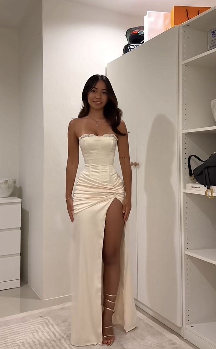 Elegant Mermaid Strapless Slit Satin Long Prom Dresses Party Dress Summer 20th Birthday Outfits 18th Birthday Dresses DH813